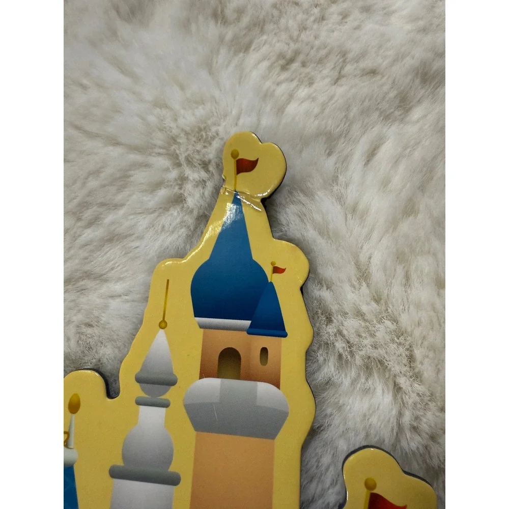 Shanghai Disney Resort backing color brand